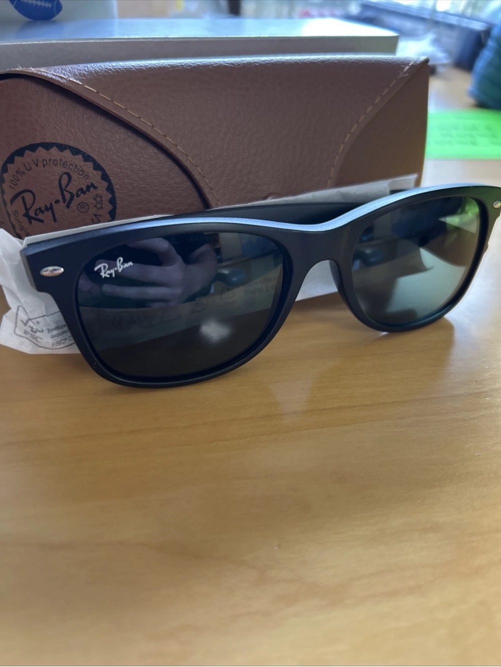 Ray-Ban Wayfarer Classis - Picture 3 of 4
